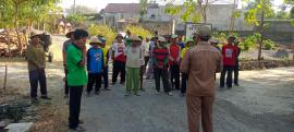 Hari Pertama Pembangunan Padat Karya Dana Keistimewaan Di Trengguno Lor